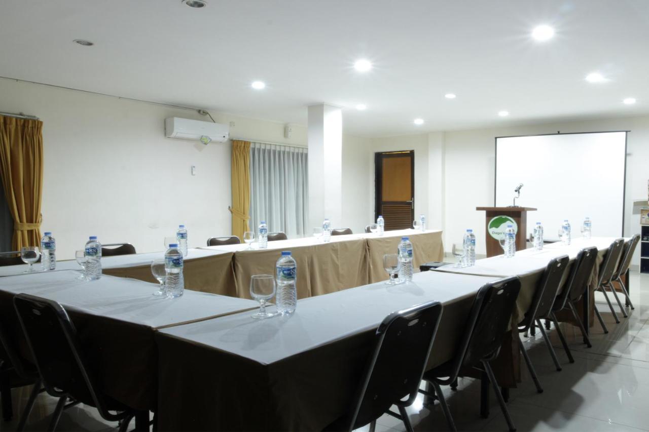 Oyo 167 Dago'S Hill Hotel Bandung Exterior photo
